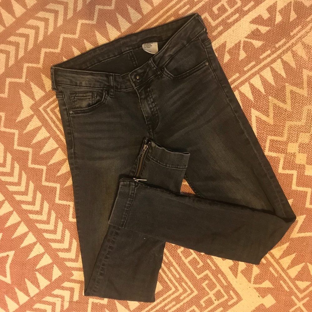 Washed Black Ankle Zip Skinny Jeans H&M